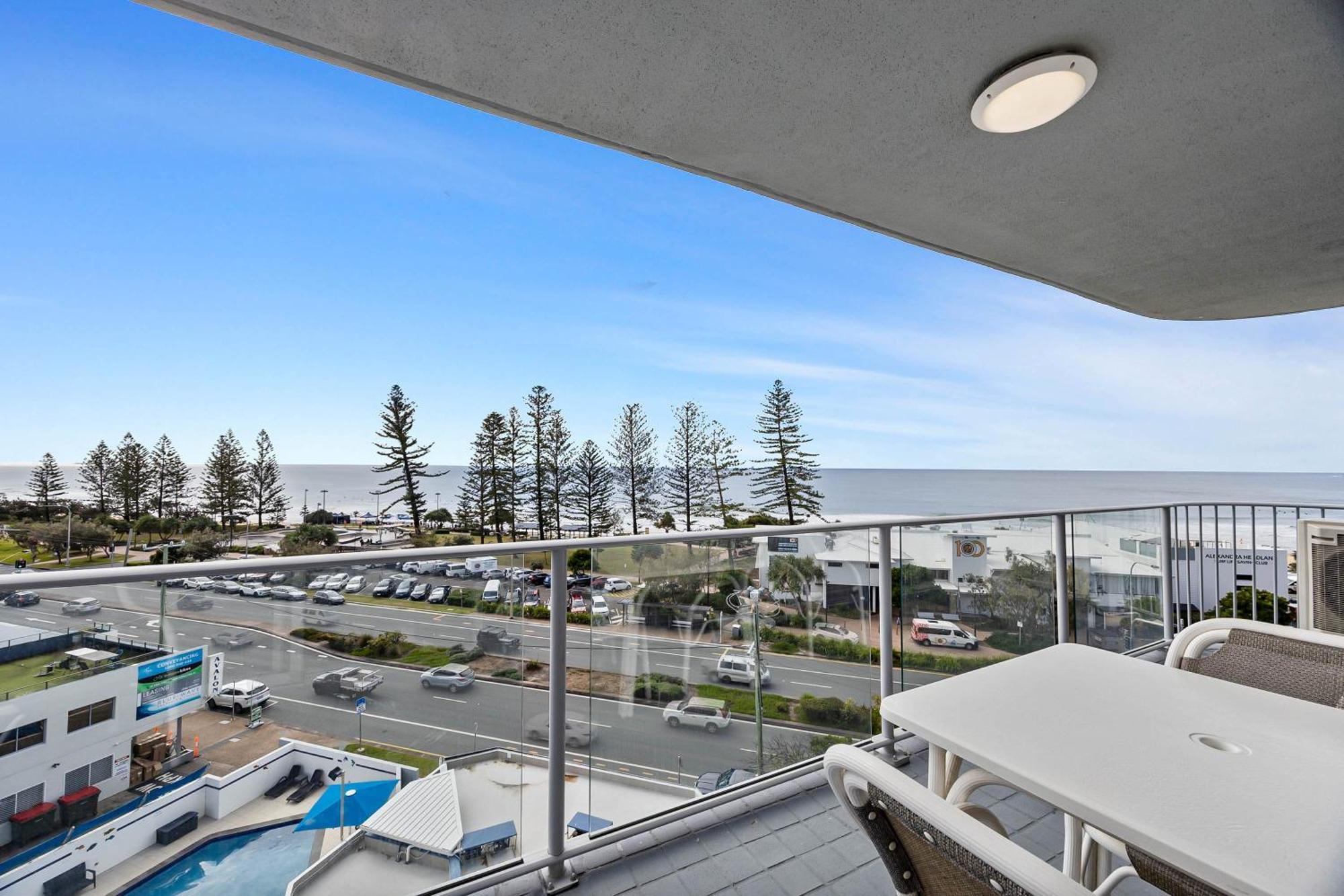 Mandolin Beachfront Resort Alexandra Headland Exteriér fotografie