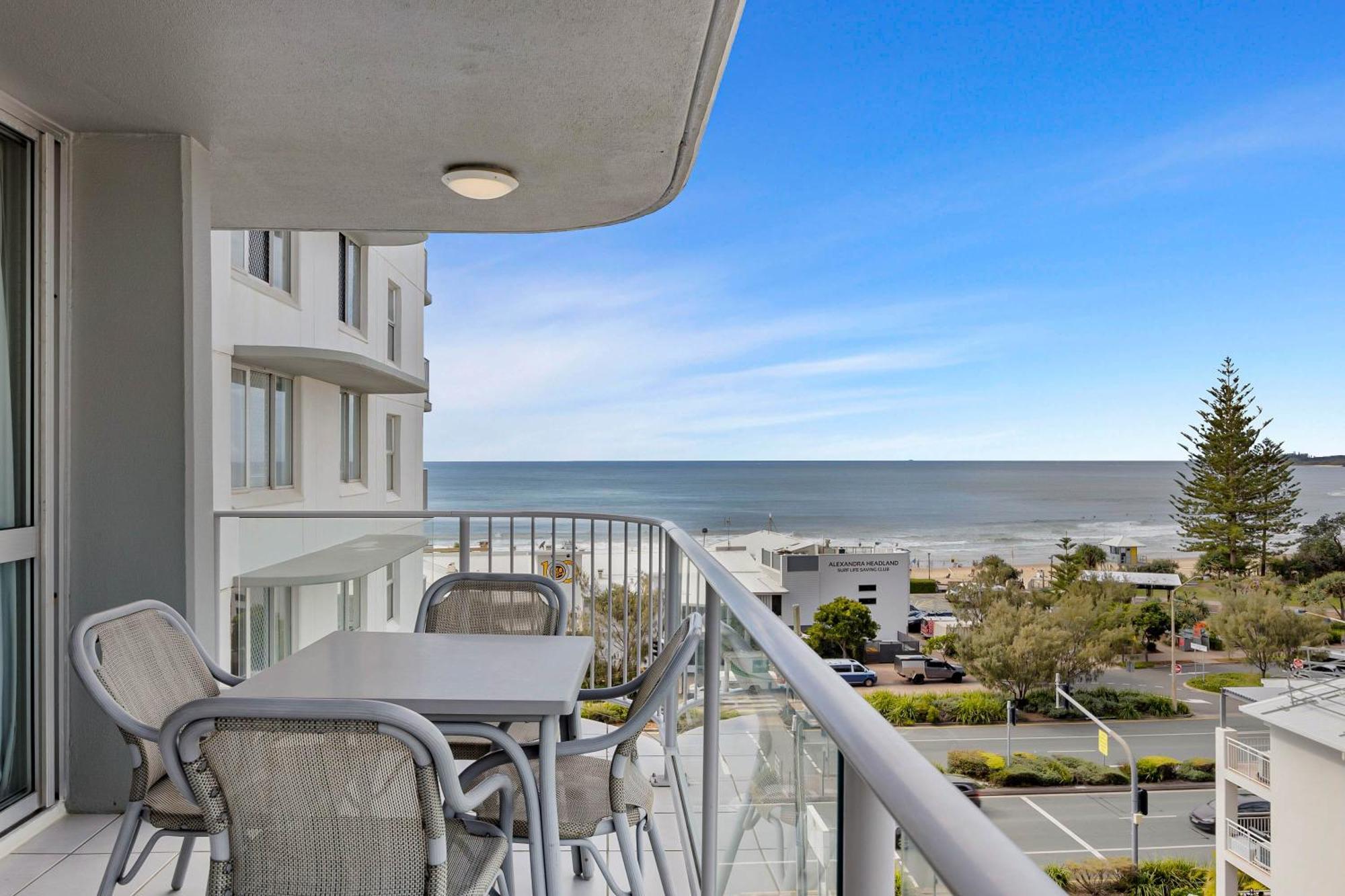 Mandolin Beachfront Resort Alexandra Headland Exteriér fotografie