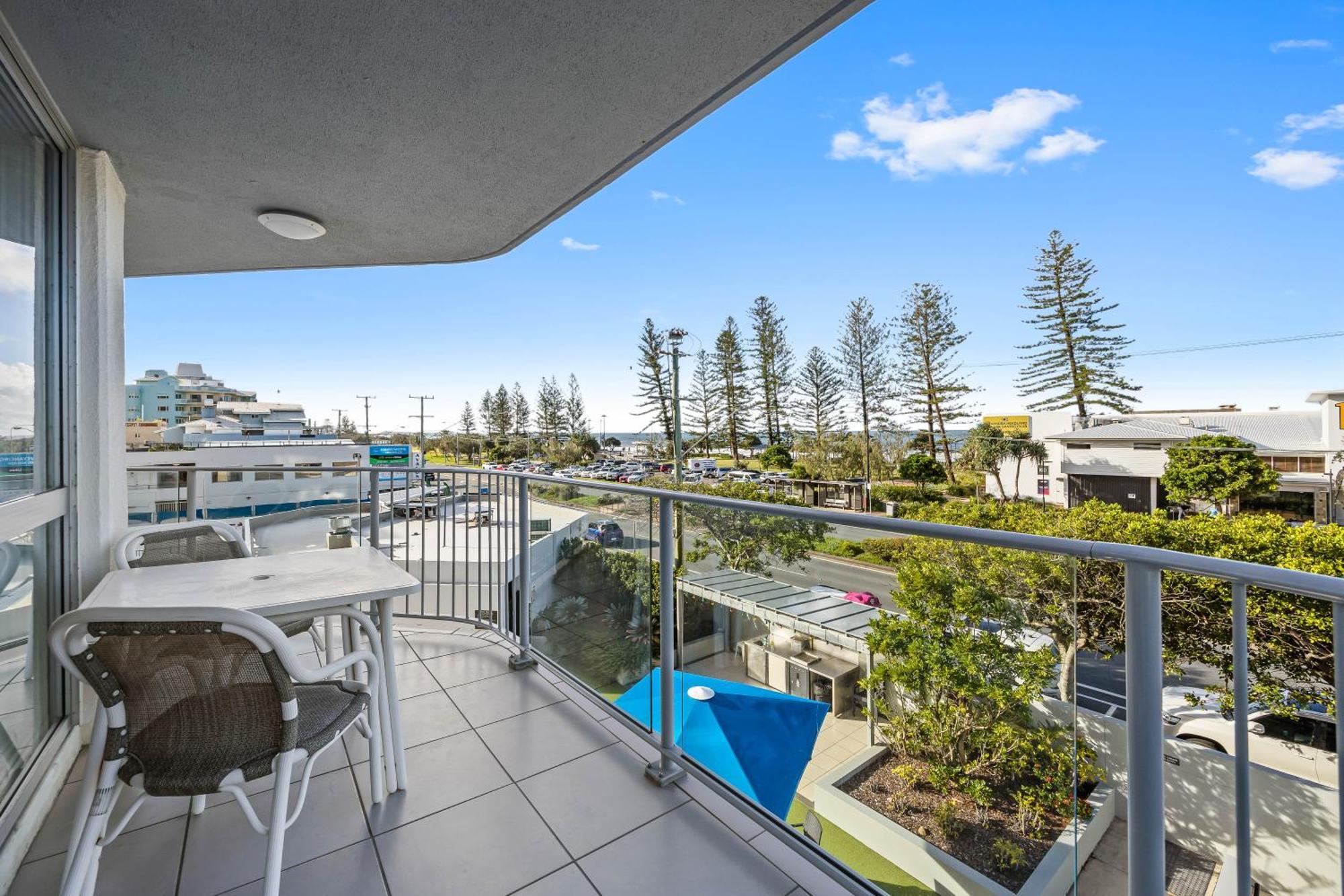 Mandolin Beachfront Resort Alexandra Headland Exteriér fotografie